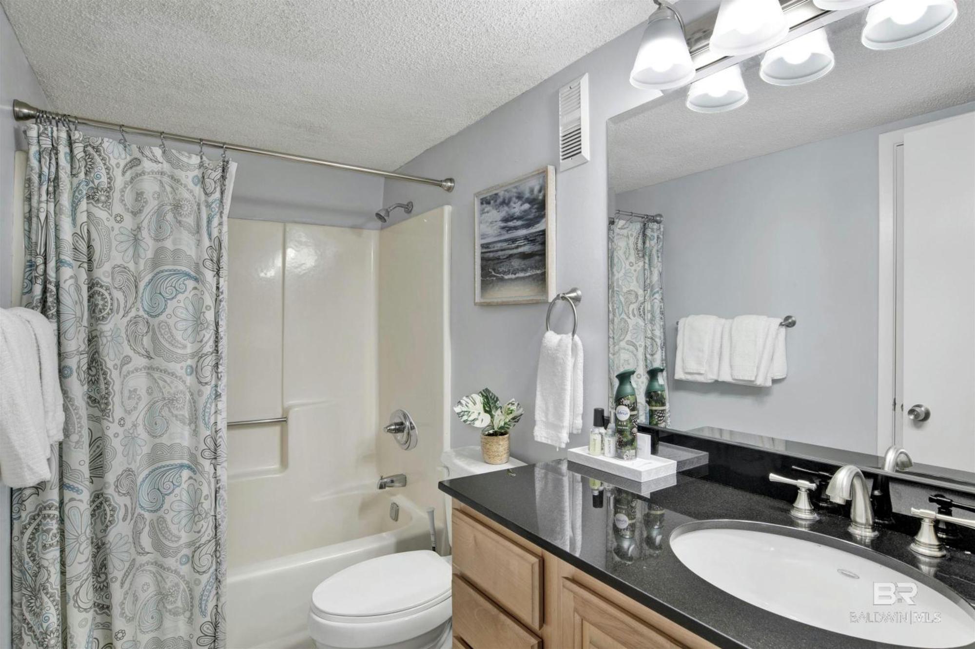Condo On The Beach- Walk To Restaurants, Shops And Activities. Gulf Shores Exterior photo